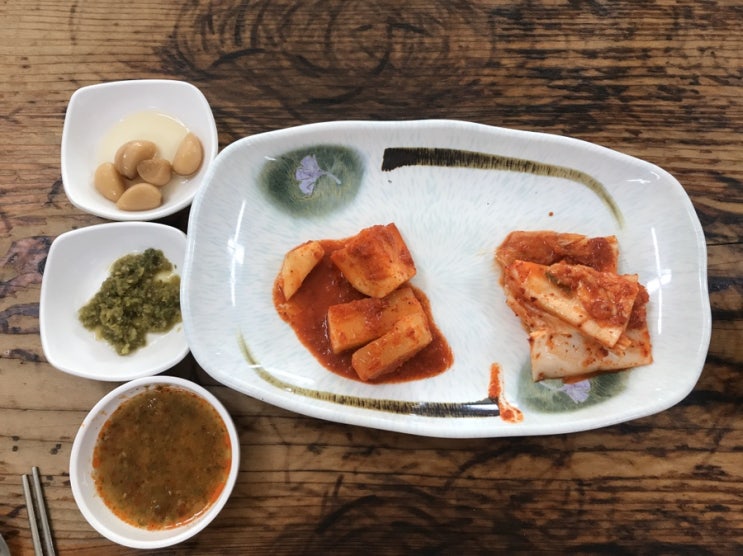  선지해장국으로 속을 풀었네요