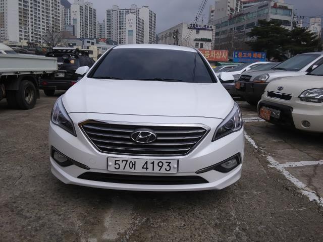  현대 LF 소나타 2.0 스마트 / 2015년식 / 99,616km / 오토 / LPG / 713418160
