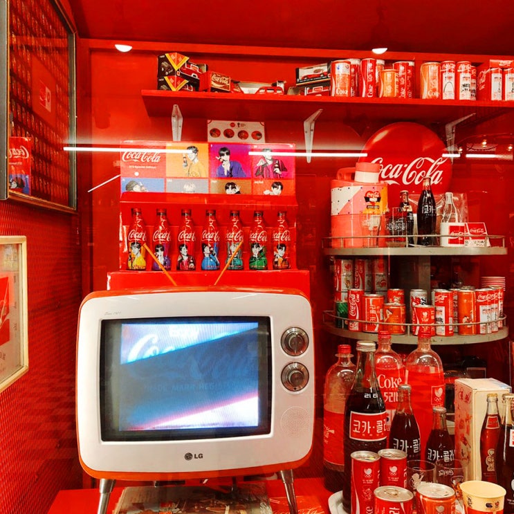  [제주도 여행] 2일차 한림 이색 카페 코카콜라가 가득~'카페 콜라( CAFECOLA)' 추천