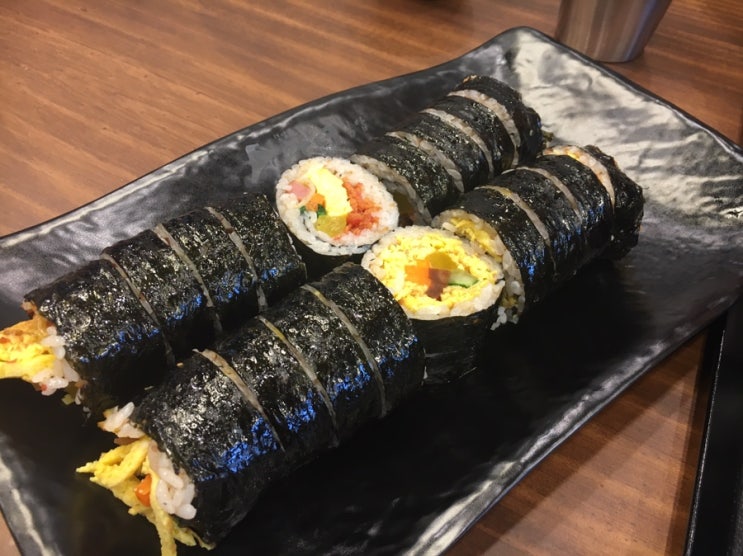  강남역_청담동 마녀김밥 강남역점
