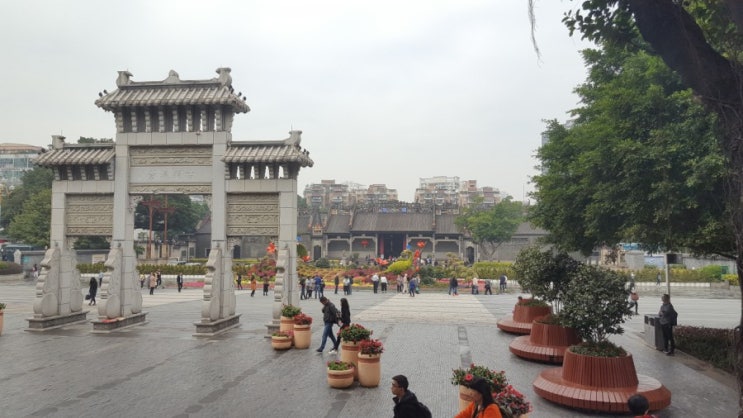  씨족결속력을 잘 보여주는 천자츠陈家祠, 광저우