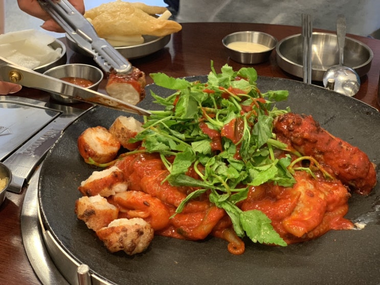  잠실/방이동 먹자골목 맛집, 대창과 쭈꾸미의 만남 :: 쭈꾸미도사