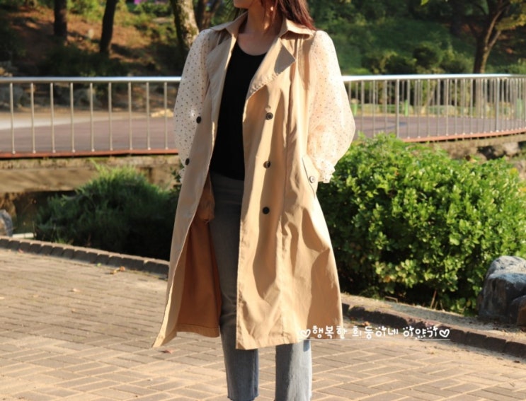  트렌치원피스 나도러블 트렌치코트로도 입을 수 있어