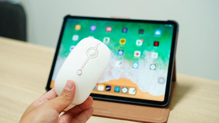  아이패드 정식 OS 출시! 마우스 연결로 컴퓨터처럼 쓸 수 있을까?