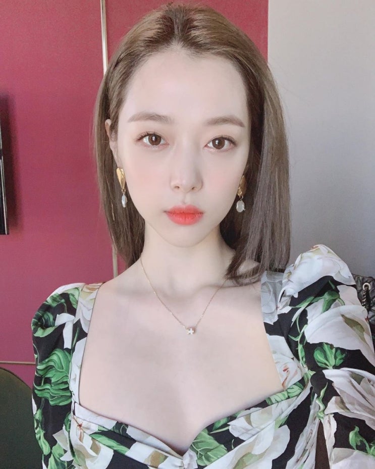  간만에 설리