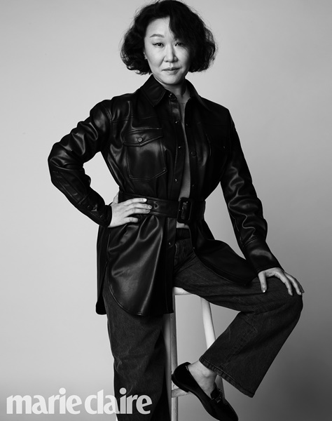  '동백꽃 필 무렵’ 게장 골목 야채가게 주인에서 검사실 수사관으로 변신
