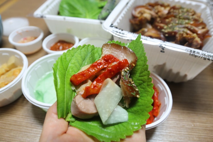  충무공동맛집 진주 삼육오족발 야들야들~