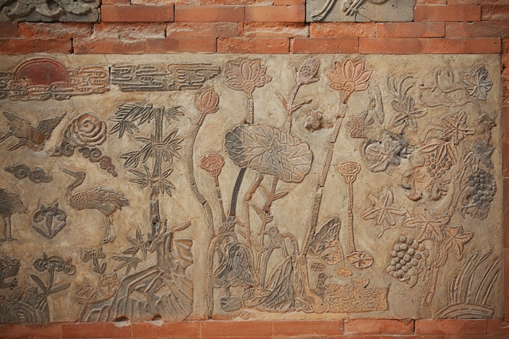  경복궁 자경전 굴뚝 십장생 아닌 숨은 그림 찾기? 국화 연꽃 포도 원앙 백로 쌍조
