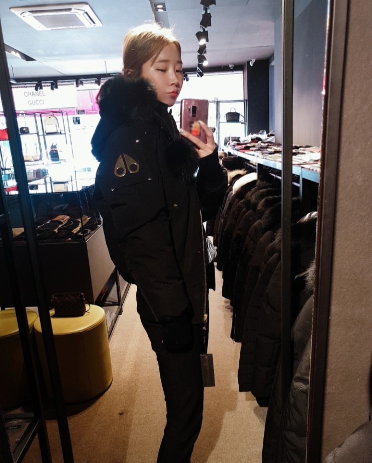  여주아울렛 골든럭스/무스너클/무스너클패딩/무스너클맨투맨/서스캐처원/메티스/스틸링/펠리스/봄버/ 무스너클숏패딩/무스너클골드에디션/무스너클19FW