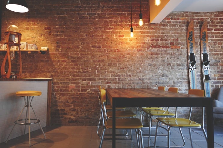  Vintage Interior