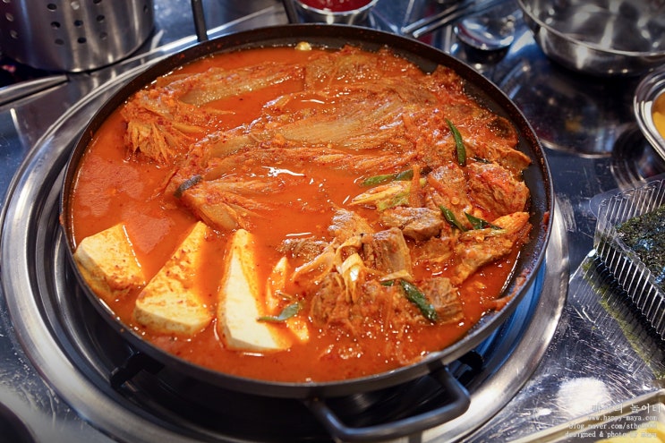  서울 논현동 맛집 천유량, 착한 가격의 김치찜과 김치찌개 전문점