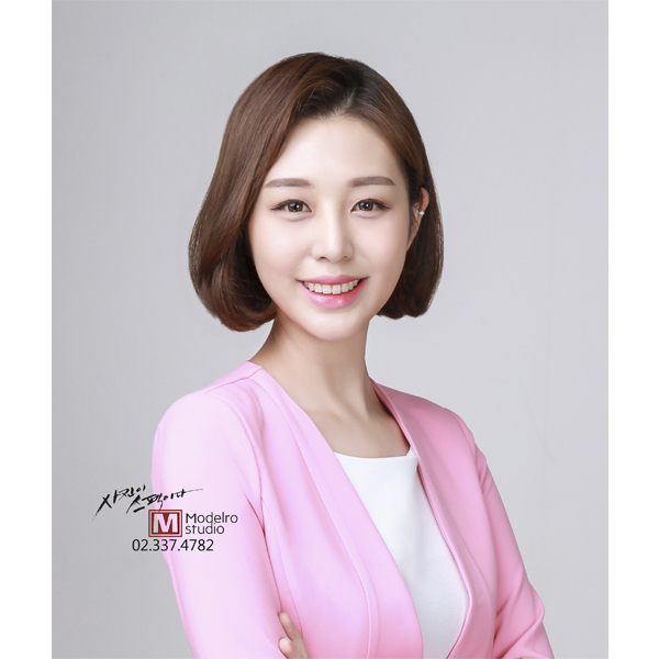  강사 프로필 사진 전문가의 손길로 프로페셔널하게