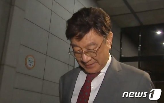  촛불의힘 “최성해 동양대 총장, 표창장 입장 발표전 한국당 의원 만나”…가짜 학위로 총장연임, 단국대 대졸 학력 거짓신고 뉴스공장 공식확인