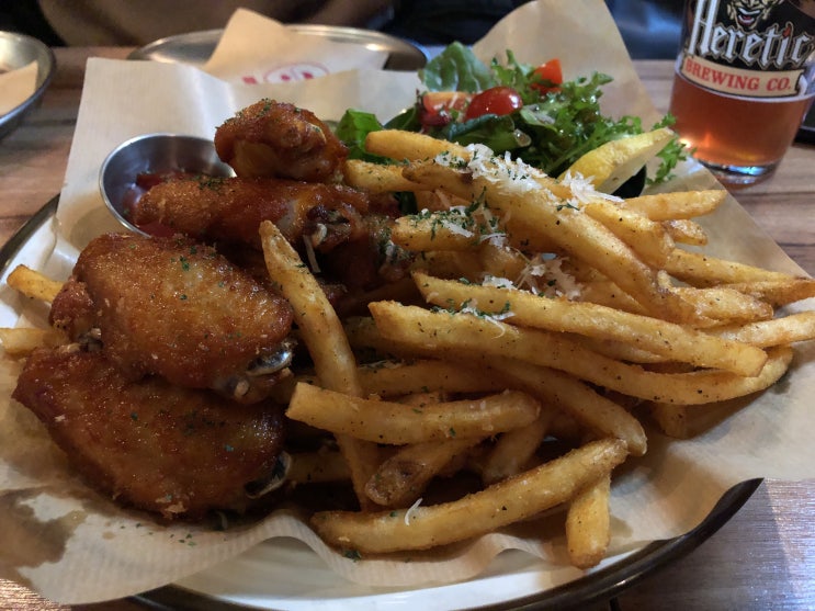  [이대맛집] 참피온 - 학교 앞 골목에서 낭만 즐기기