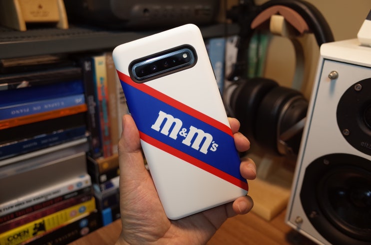  폰케이스쇼핑몰 라이크에이블에서  갤럭시s105g케이스 선택!
