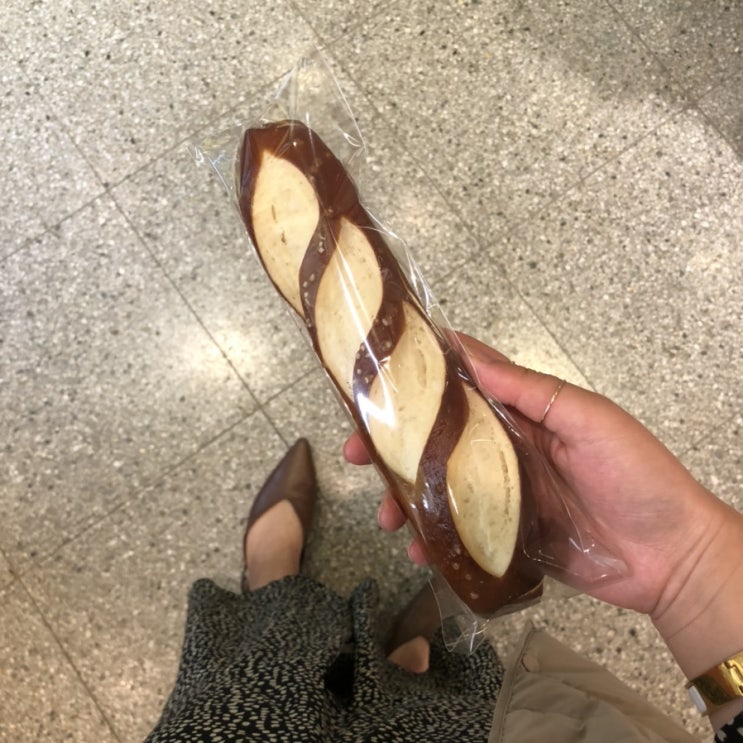  [일상.호수니생파] 용봉동 딸기생크림케이크 광수빵집. 동명동 술집 마마통 생파