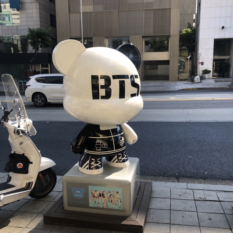  청담동 명품거리 샤넬 루이뷔통 토리버치 cos ㅣ 신일중 방화중 토익 고사장 후기 주차ㅣ 청담 순수 방탄소년단ㅣ 여의도 한강공원 밤도깨비 야시장 추천