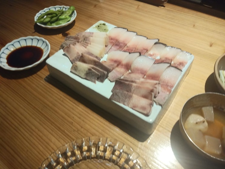  오늘 지인분과 고래고기
