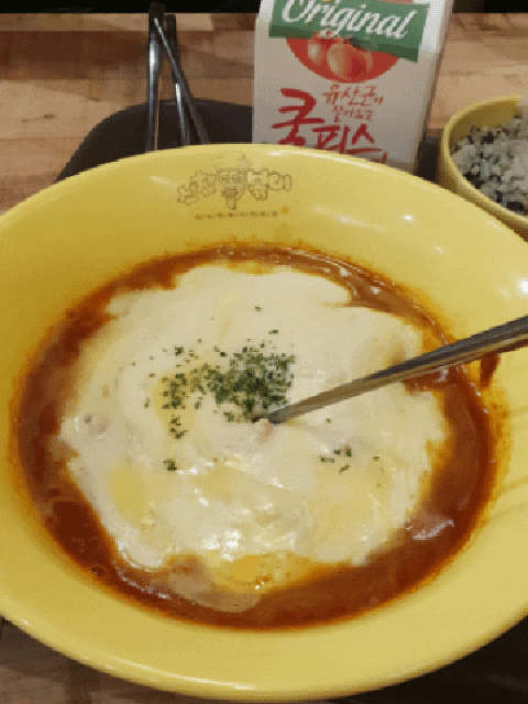  두정역 치즈가 쫙쫙 맛있는 신참떡볶이