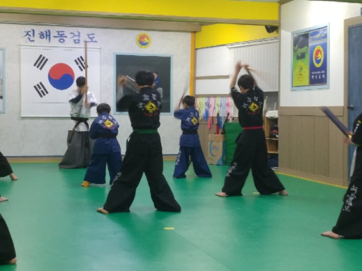  작은 희망으로 시작하는 2019 "진 해동검도 명륜" 입니다.