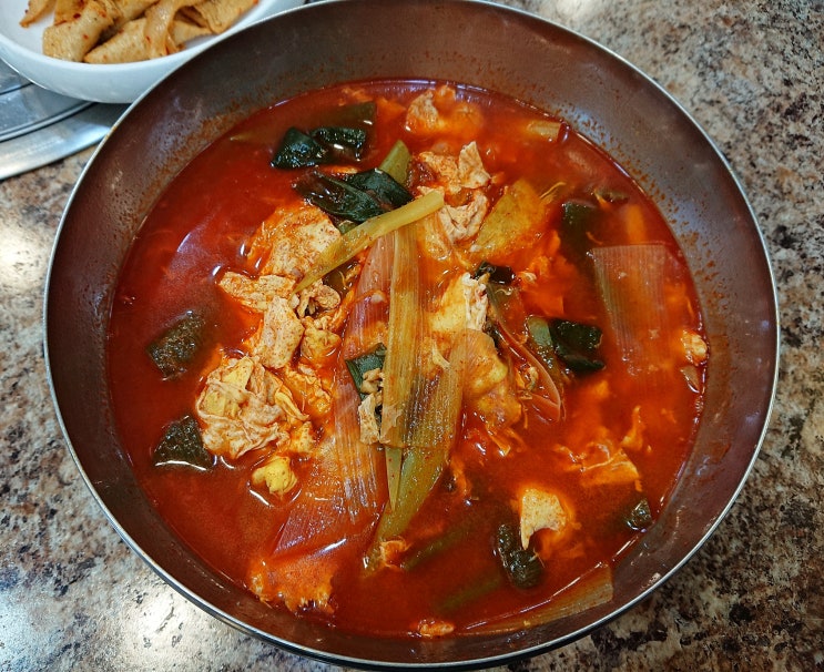  인천 동춘동/송도유원지 '송돗골' 전통육개장