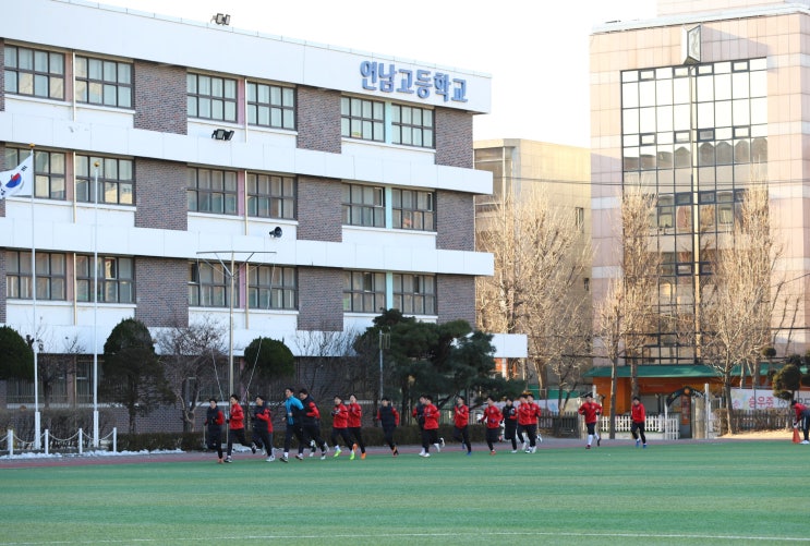  축구명문 언남고등학교, 7명에서 시작해 60여명의 전국최강팀으로