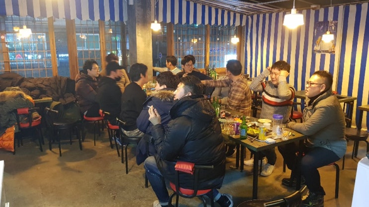  아삼륙구포차에서 함께 즐거운시간을