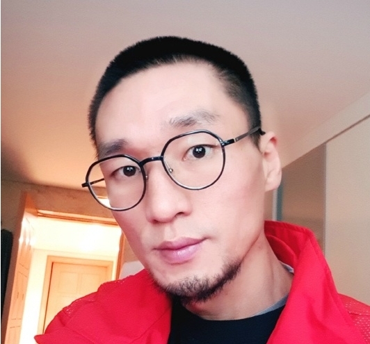 낸시랭과 이혼소송중인 왕진진, 유흥업소에서 시비 낸시랭과 이혼소송중인 왕진진, 유흥업소에서 시비