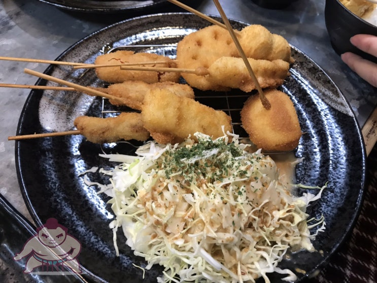 오사카 도톤보리 쿠시카츠 맛집! 신세카이 쿠시카츠 코테츠 (小鉄)