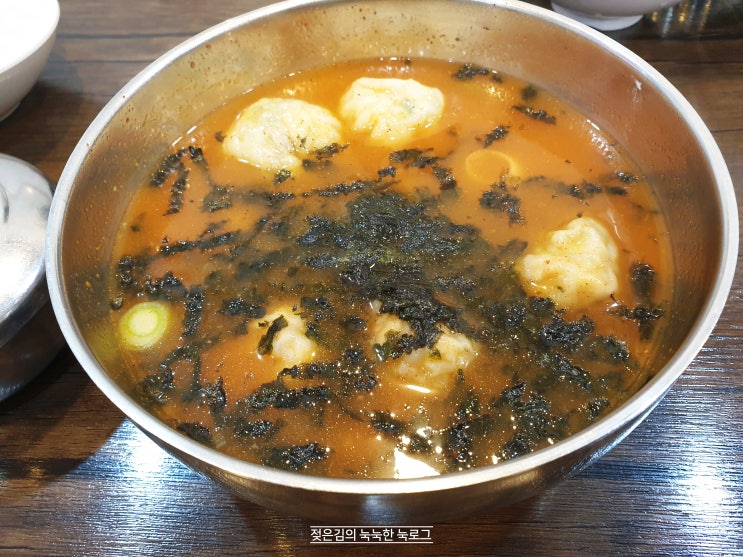 청주 삼대천왕 고추만두국집 , 겨울에 자주 감. 청주 삼대천왕 고추만두국집 , 겨울에 자주 감.