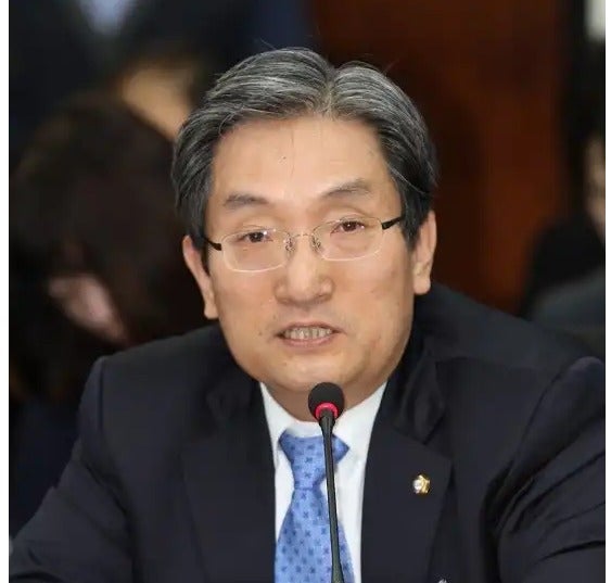 노영민 임종석 후임 유력과 책판매 사건 비화