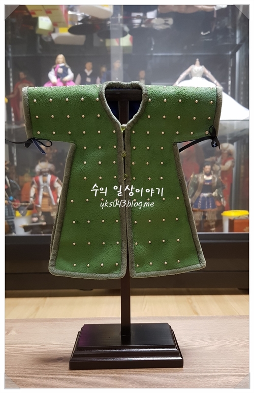  두정갑(頭釘甲) 제작기(A디자인) : 털, 단추 작업