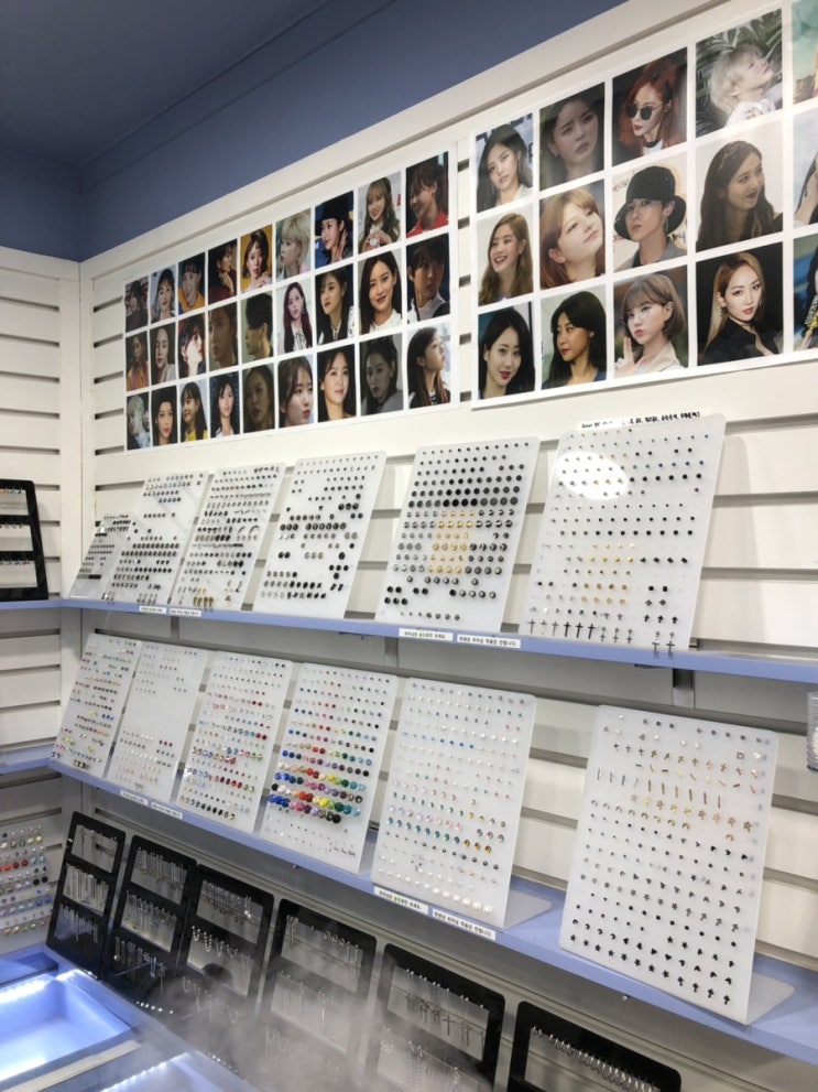  부천역 피어싱 지하상가 릴리피어싱에서 귓볼 뚫었다