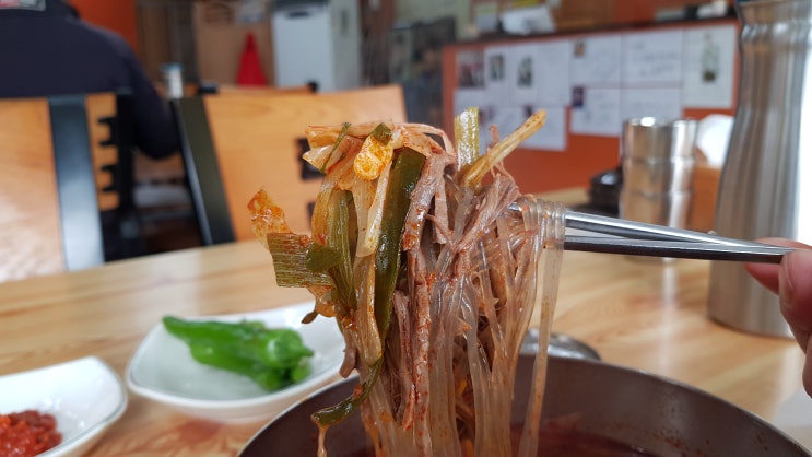  파주 금촌 여전한 맛과 착한가격의 육개장 "보배집"