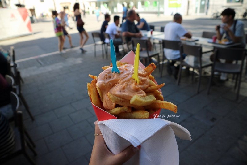 벨기에 감자튀김/ 브뤼셀에 있는 원조 프렌치프라이 'Fritland' : 네이버 블로그