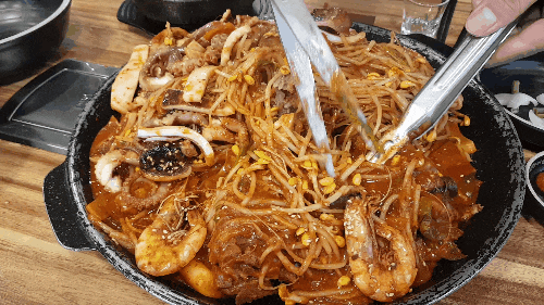  천안 두정동 감자탕, 뼈해물찜 "본가왕뼈감자탕집"