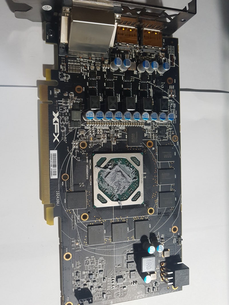 채굴 노예가 솔솔 XFX 470D : 네이버 블로그