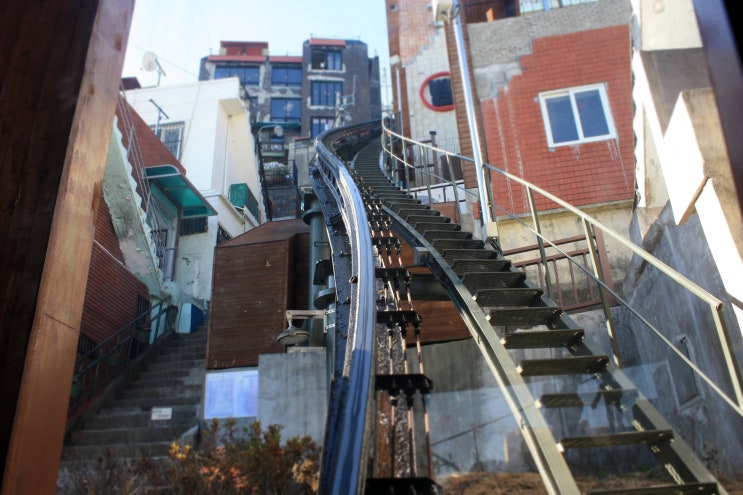  부산역주변 가볼만한곳ㅣ초량이바구길 168모노레일