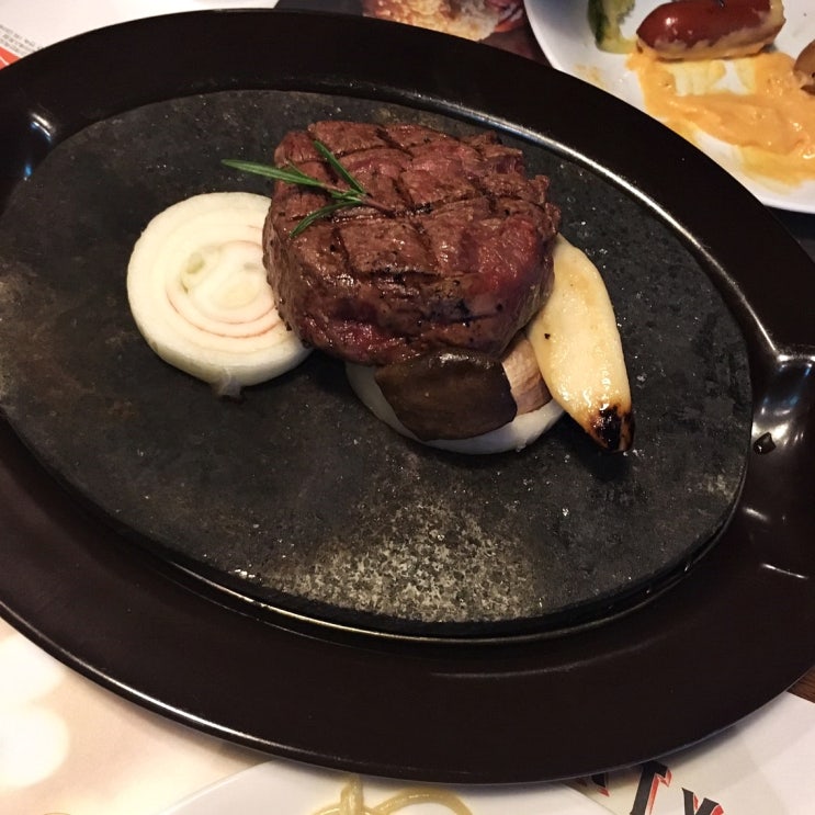  타임문고 시청점, 빕스 둔산점 그랑파티 에디션