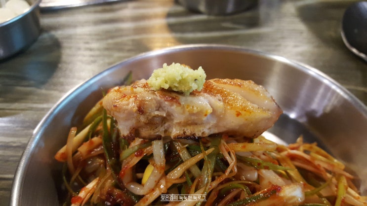 용암동 88 돼지 , 반찬 잘나오고 맛있음. 용암동 88 돼지 , 반찬 잘나오고 맛있음.