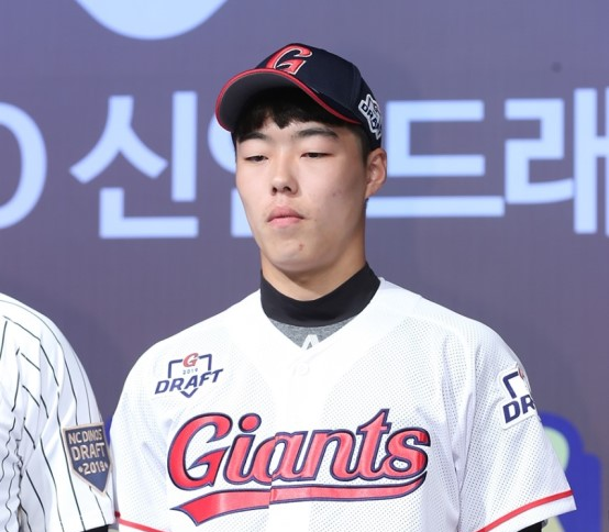  또 한명의 슈퍼루키, 고승민