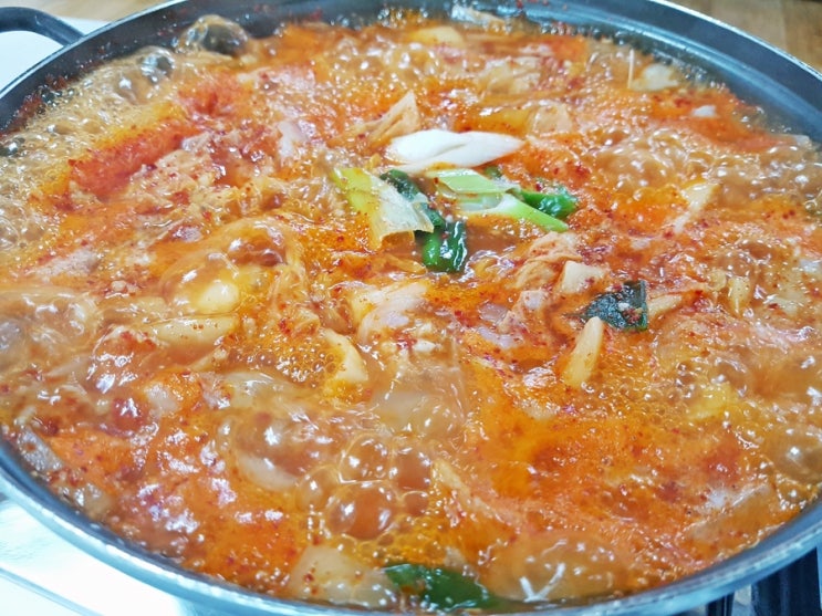  속초 곰치국 얼큰함이 매력이네