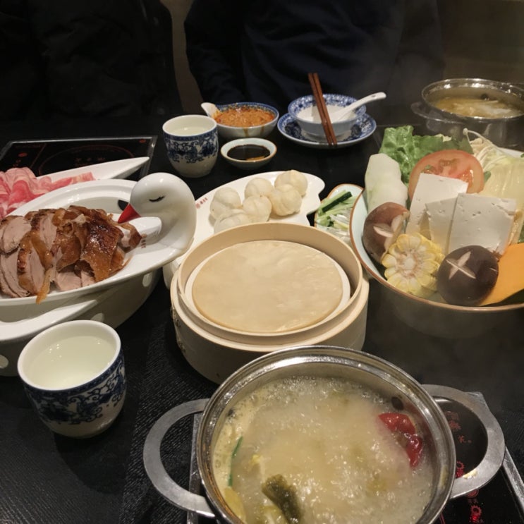  190108 중경우전대학 교환학생 일기 D+122 마지막 교실+난핑 南平 북경오리 北京烤鸭+만두+오렌지주스편