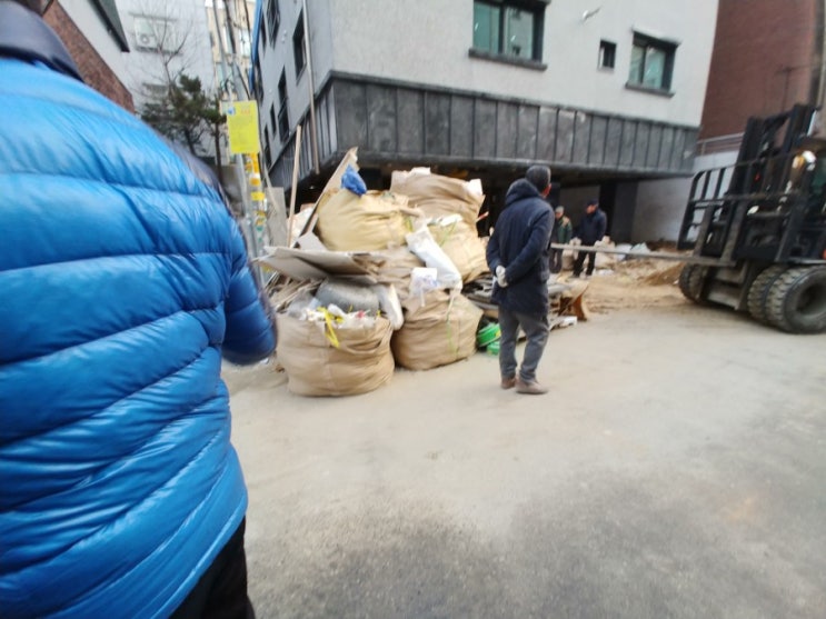  강서구철거 목동폐기물처리 신월동철거 신정동폐기물처리 건축폐기물처리 쓰레기처리