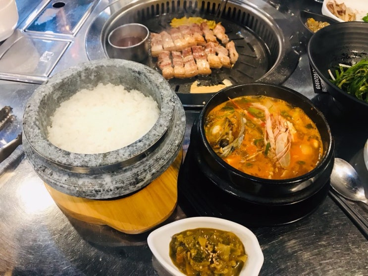  제주도 바다를본돼지 노형점