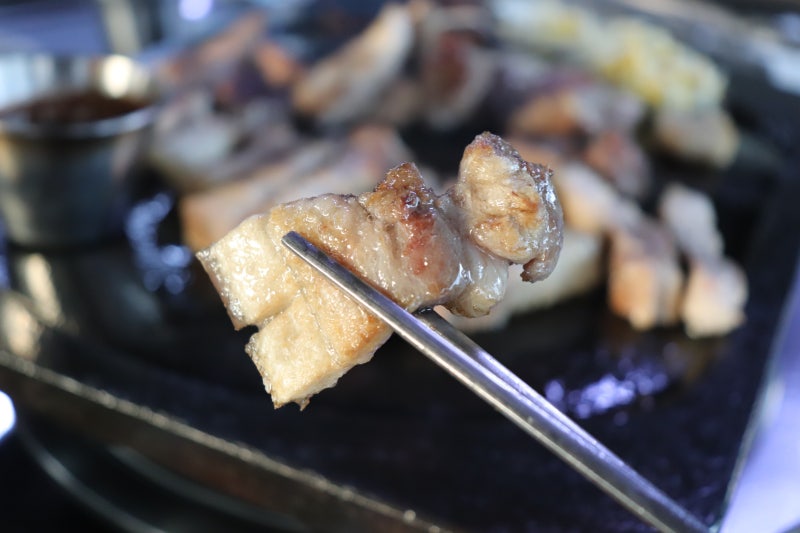 제주휴애리맛집 흑돼지브라더스 육즙 팡팡!