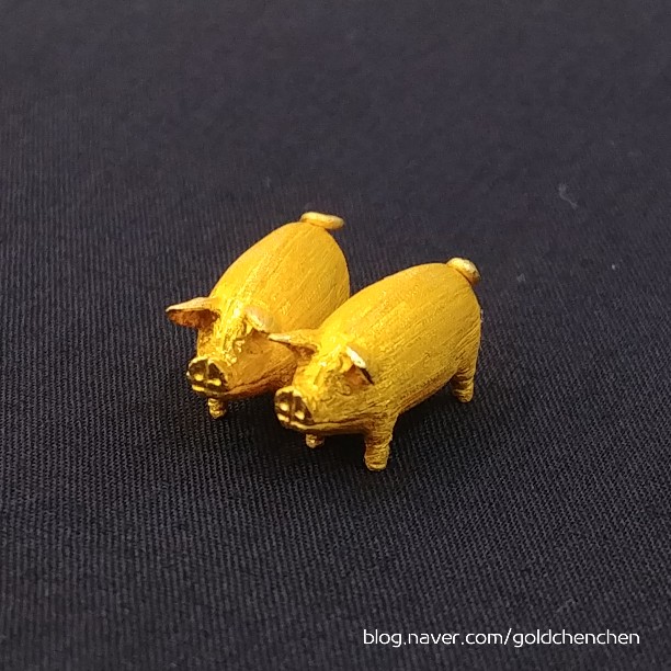  2019년 황금돼지해 금돼지 한 돈 선물