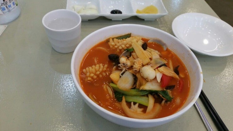  얼큰한 한끼 뚝딱