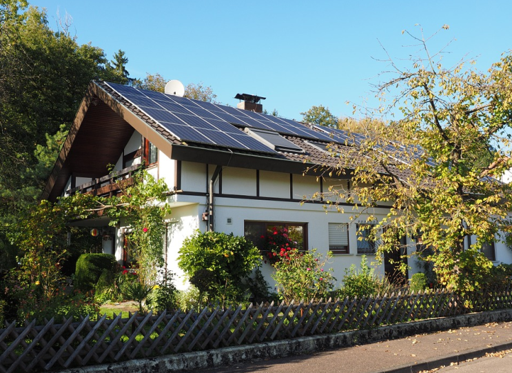 태양광 패널 친환경 주택을 들어보셨나요?