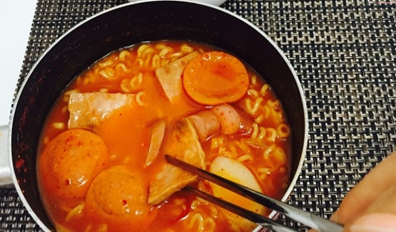 부대찌개 레시피/만드는법,먹어도 먹어도 질리지않는 - 부대찌개 부대찌개 레시피/만드는법,먹어도 먹어도 질리지않는 - 부대찌개